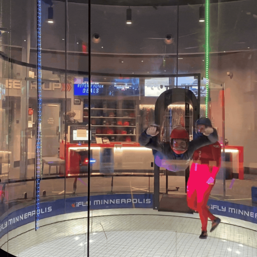 Reach International Outfitters