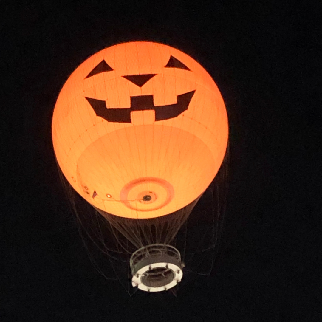 Reach International Outfitters